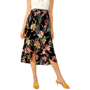 NWT Asymmetrical Floral Wrap Skirt size Medium